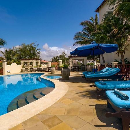 Blue Bay Cove Apartment Watamu Bagian luar foto